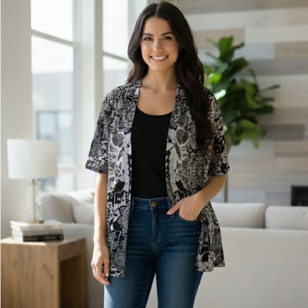 Black & White Flowy Cardigan